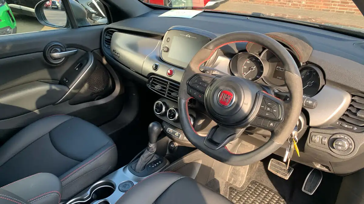 2022-fiat-500x-13-firefly-turbo-sport-big-10
