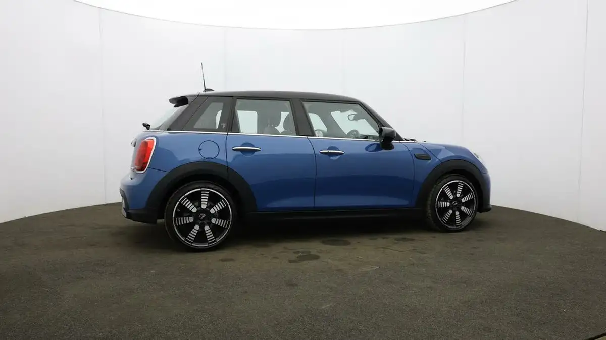 2023-mini-cooper-15-cooper-exclusive-premium-auto-hatchback-5d-auto-big-54