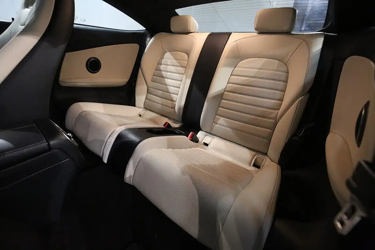 2019-mercedes-benz-c-class-20-c300-amg-line-premium-coupe-2d-big-19
