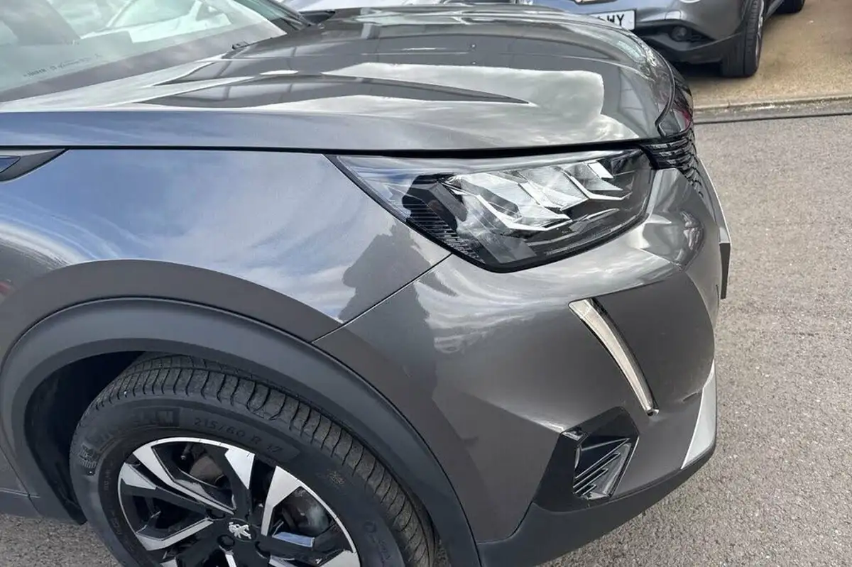 2021-peugeot-2008-suv-12-puretech-allure-premium-130bhp-big-35