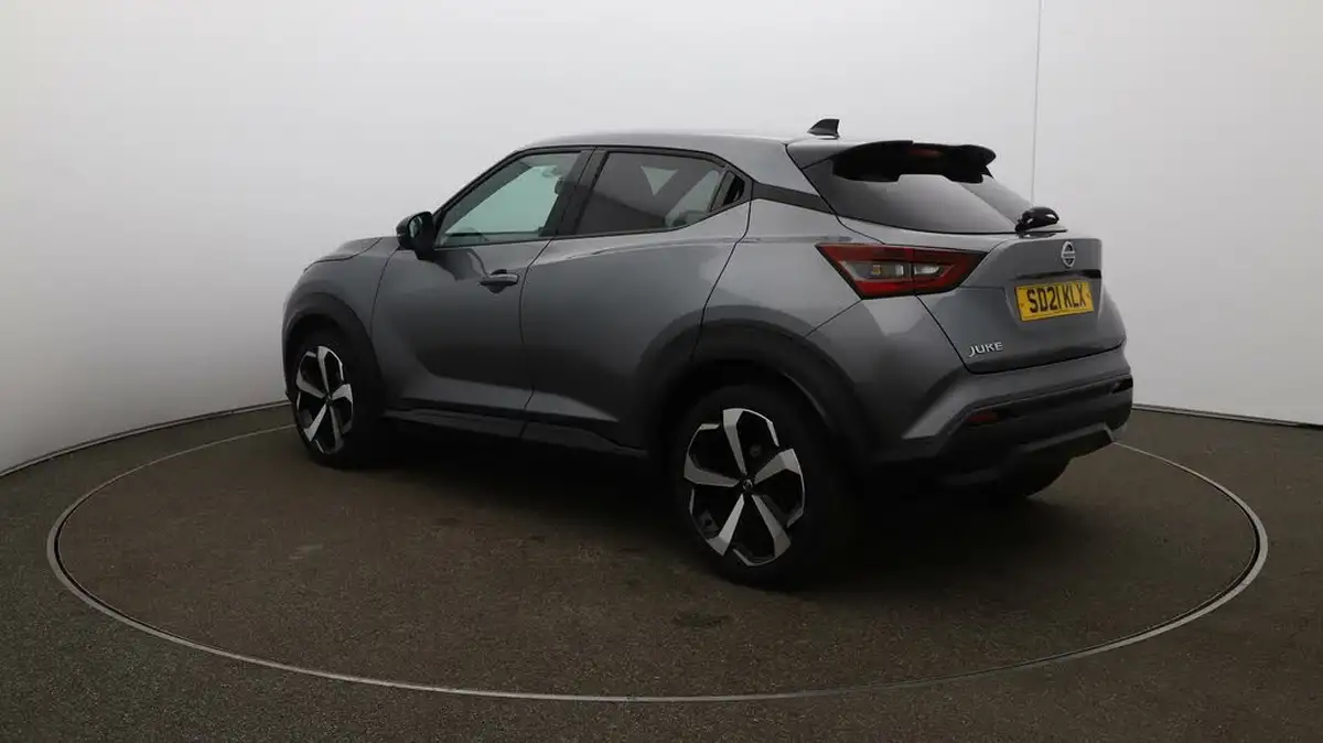 2021-nissan-juke-10-dig-t-tekna-big-5