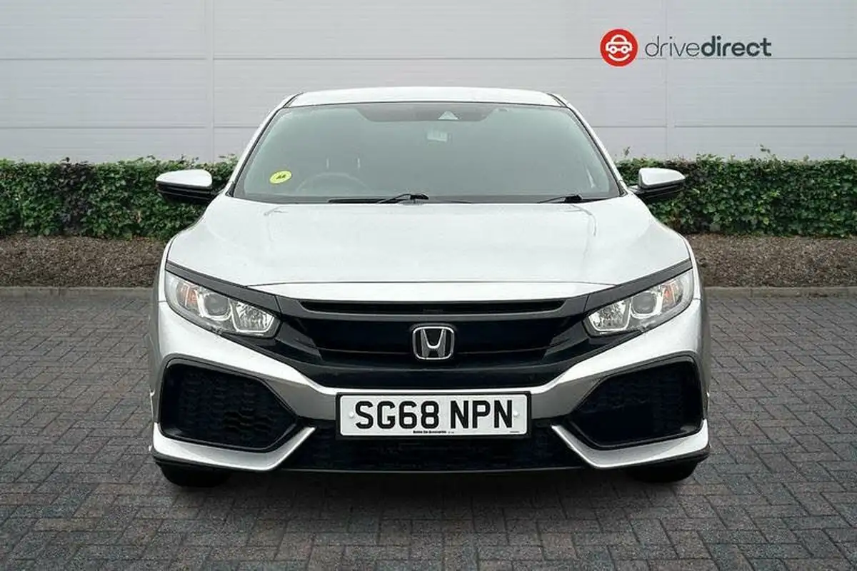 2018-honda-civic-10-vtec-turbo-se-126ps-hatchback-5d-big-7