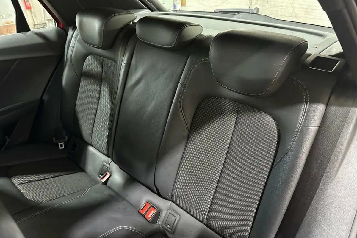 2021-audi-q2-10-30-tfsi-s-line-big-32