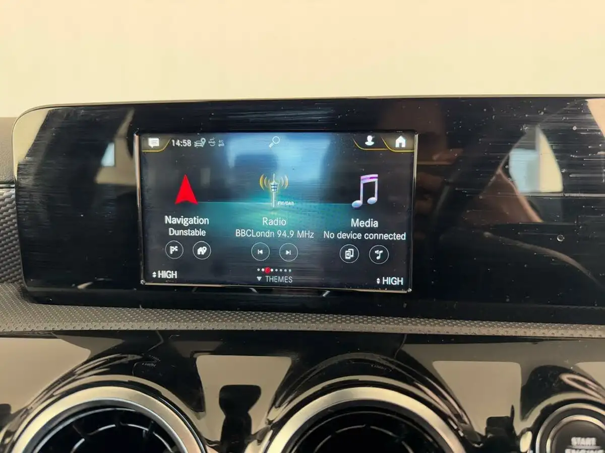 2020-mercedes-benz-a-class-15d-a180d-sport-saloon-4d-7g-dct-big-49