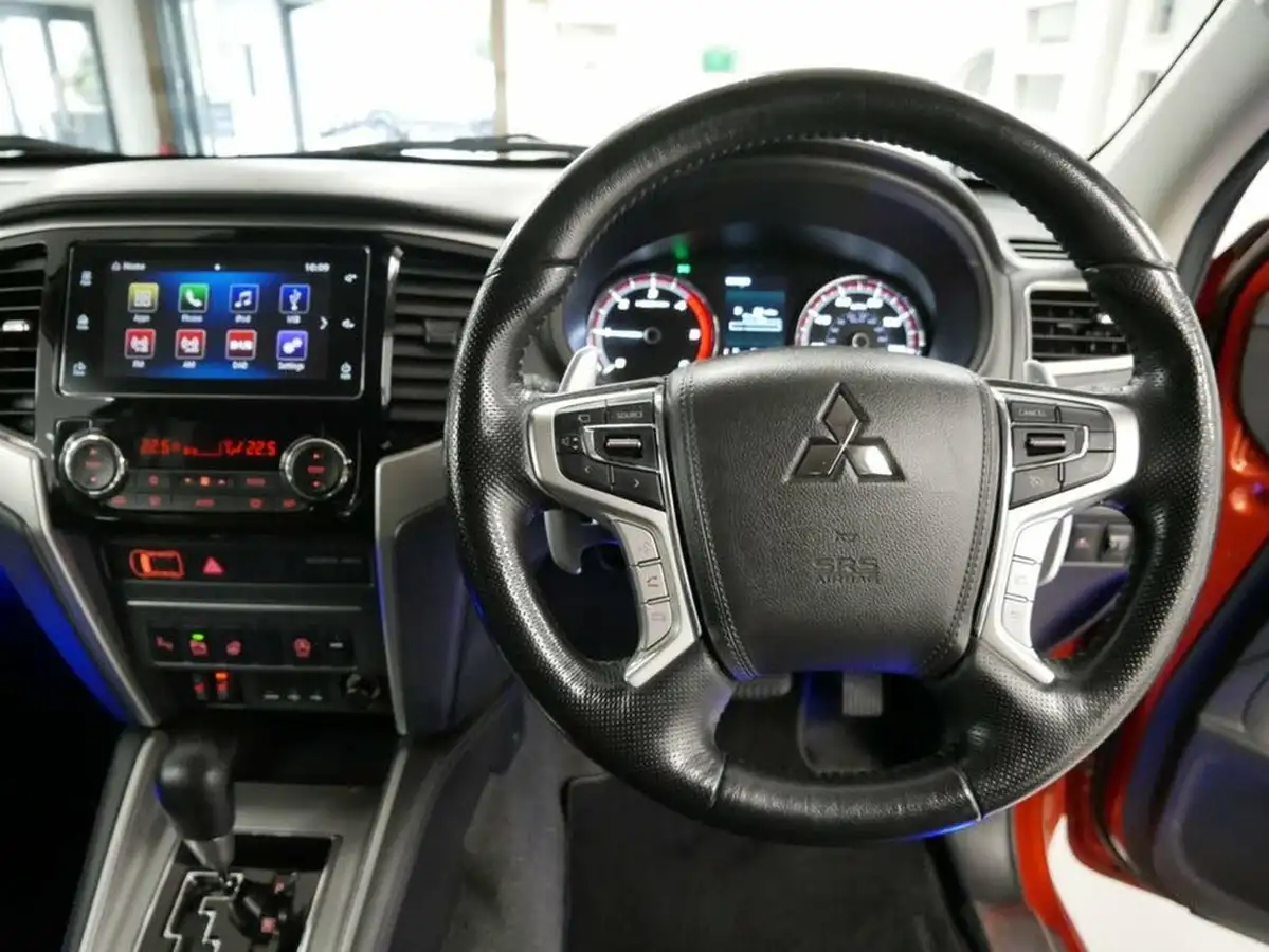 2020-mitsubishi-l200-22di-d-barbarian-x-big-10