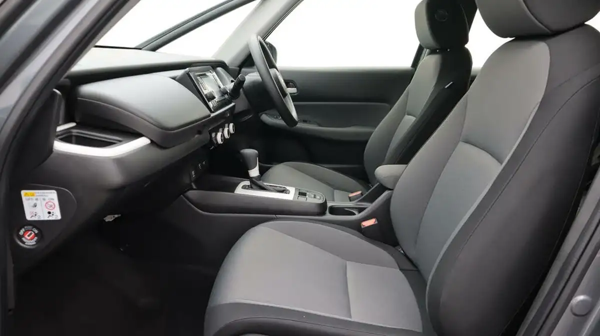 2022-honda-jazz-15-i-mmd-se-109ps-big-14
