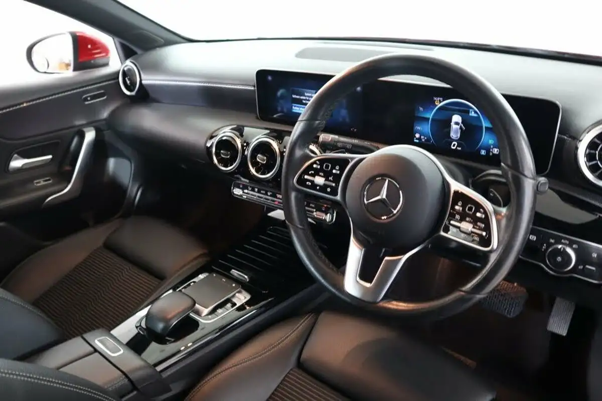 2019-mercedes-benz-a-class-15d-a180d-sport-executive-hatchback-5d-7g-dct-big-15