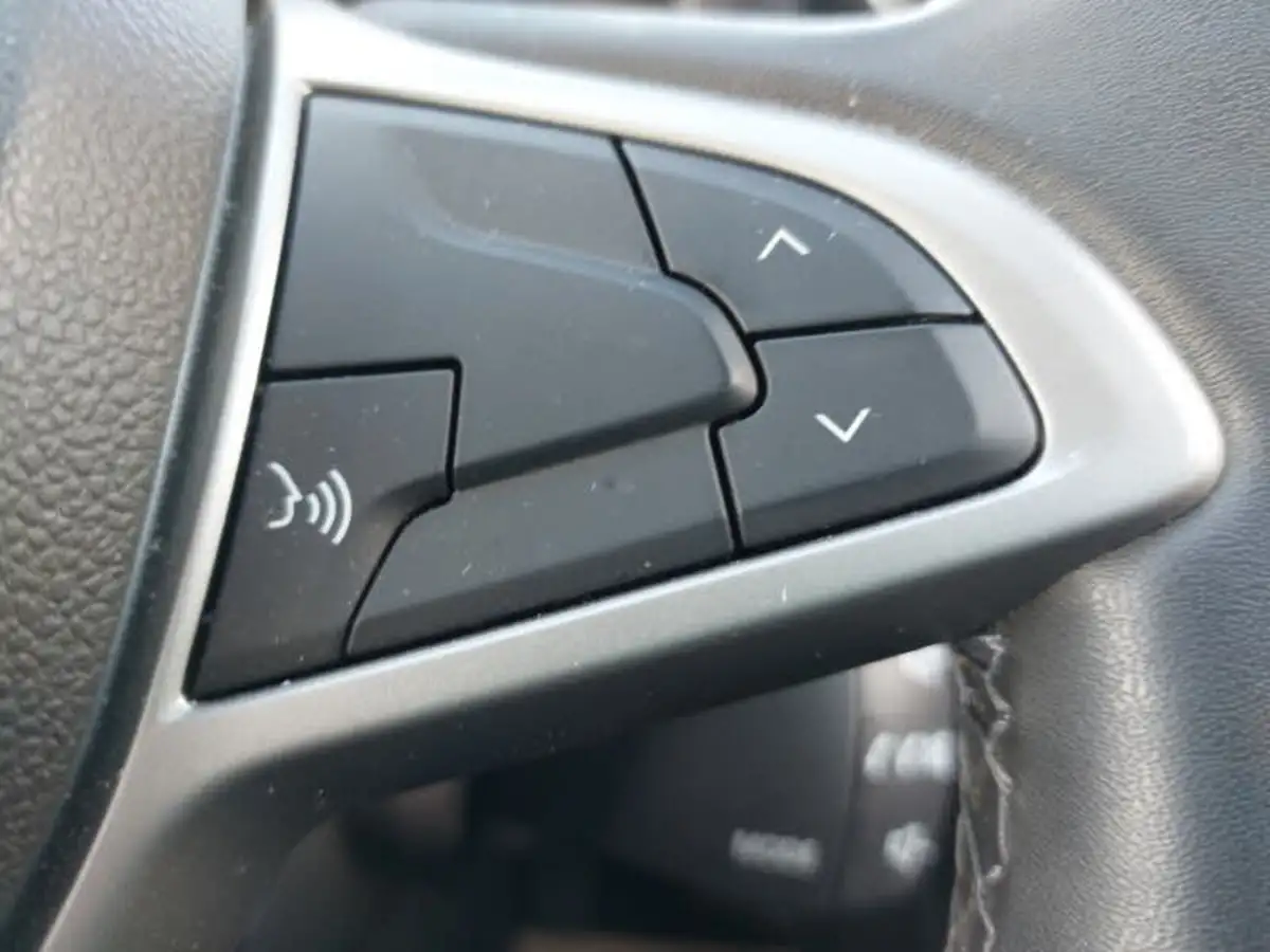 2023-dacia-duster-09-tce-journey-big-18