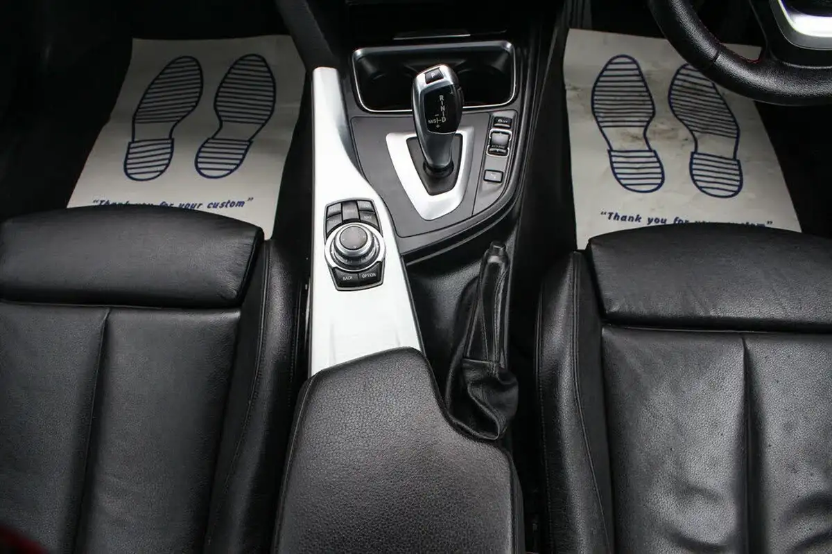 2014-bmw-4-series-20-420i-xdrive-sport-auto-big-24