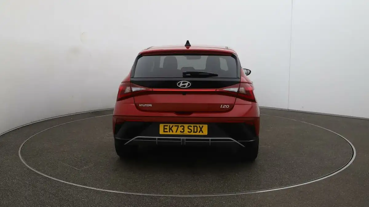 2024-hyundai-i20-10-t-gdi-premium-big-48