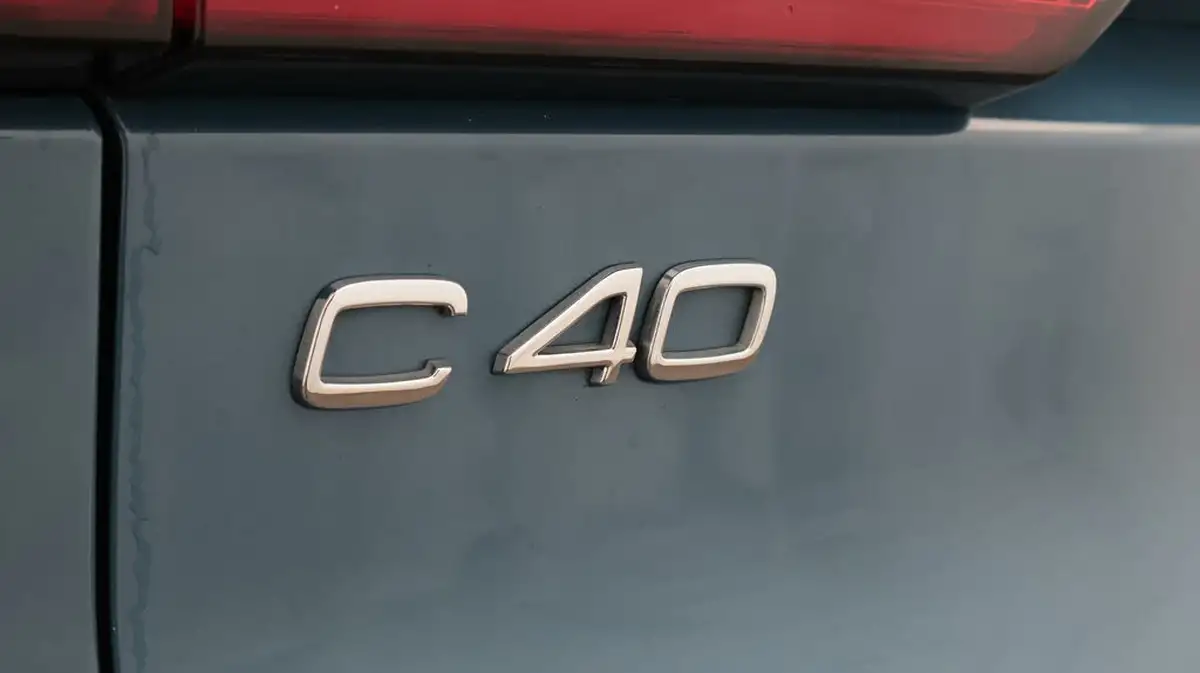 2023-volvo-c40-e-recharge-ultimate-228bhp-big-21