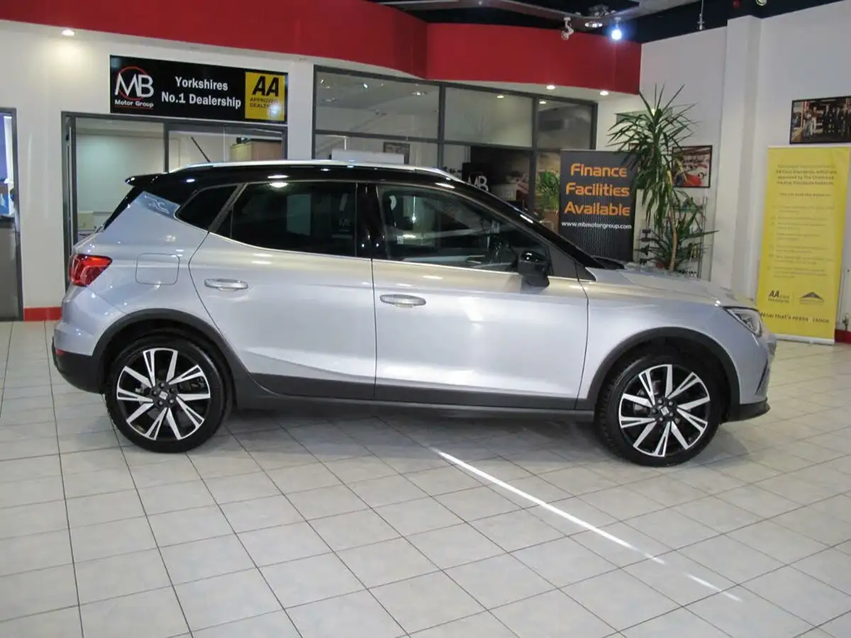 2022-seat-arona-10-tsi-fr-edition-big-1