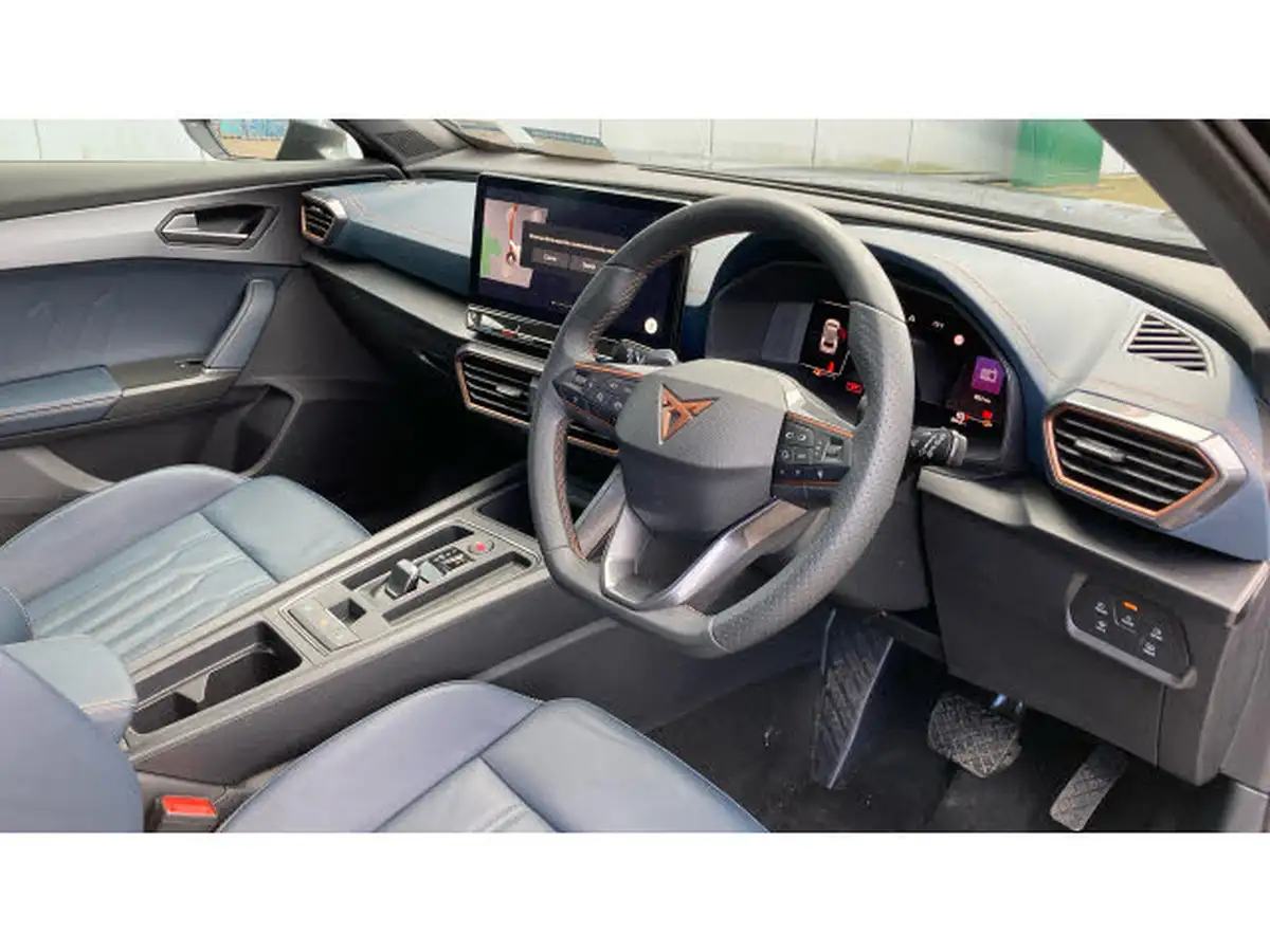 2024-cupra-formentor-14-e-hybrid-v2-big-10