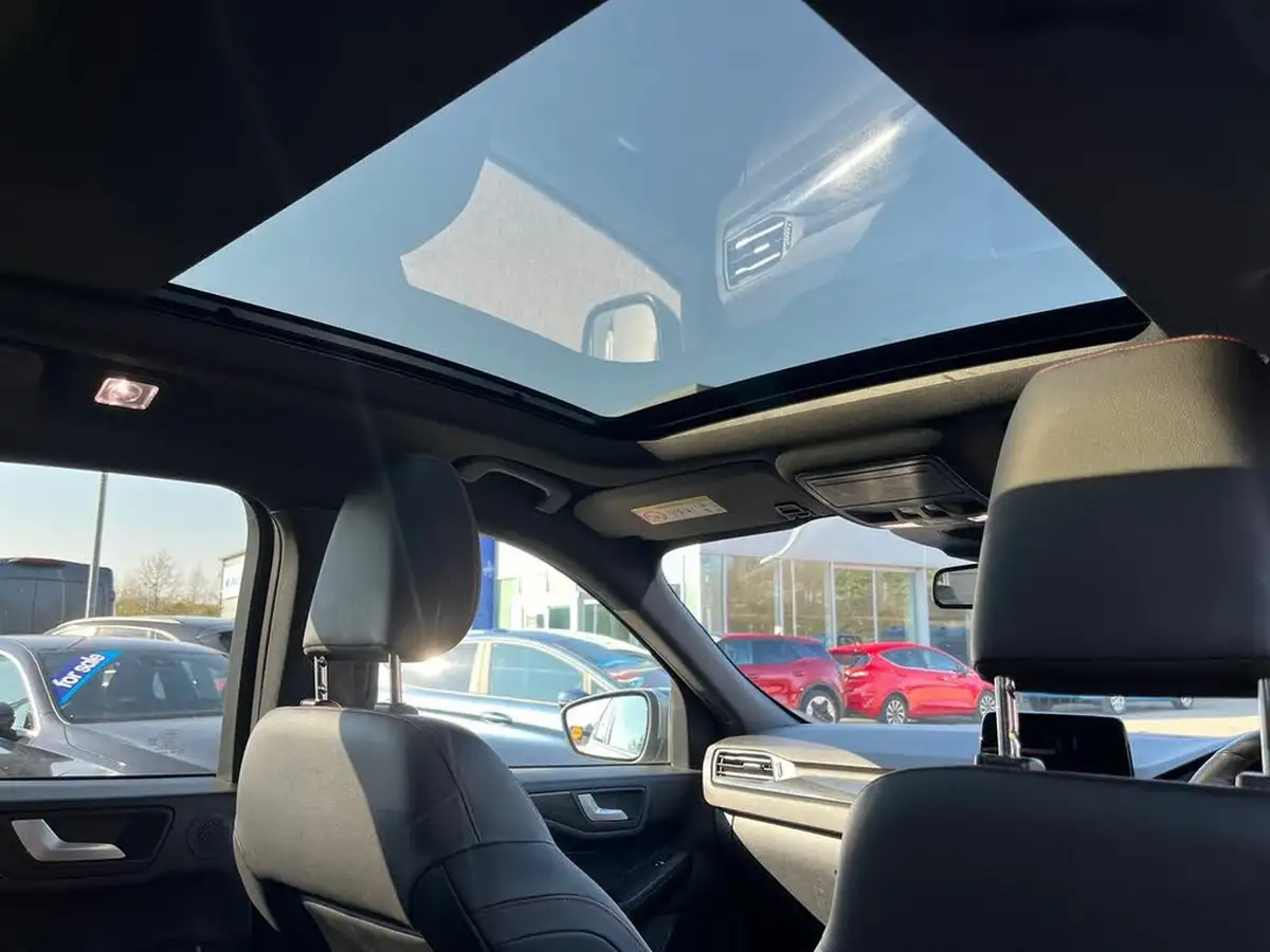 2022-ford-kuga-15-st-line-x-edition-big-16