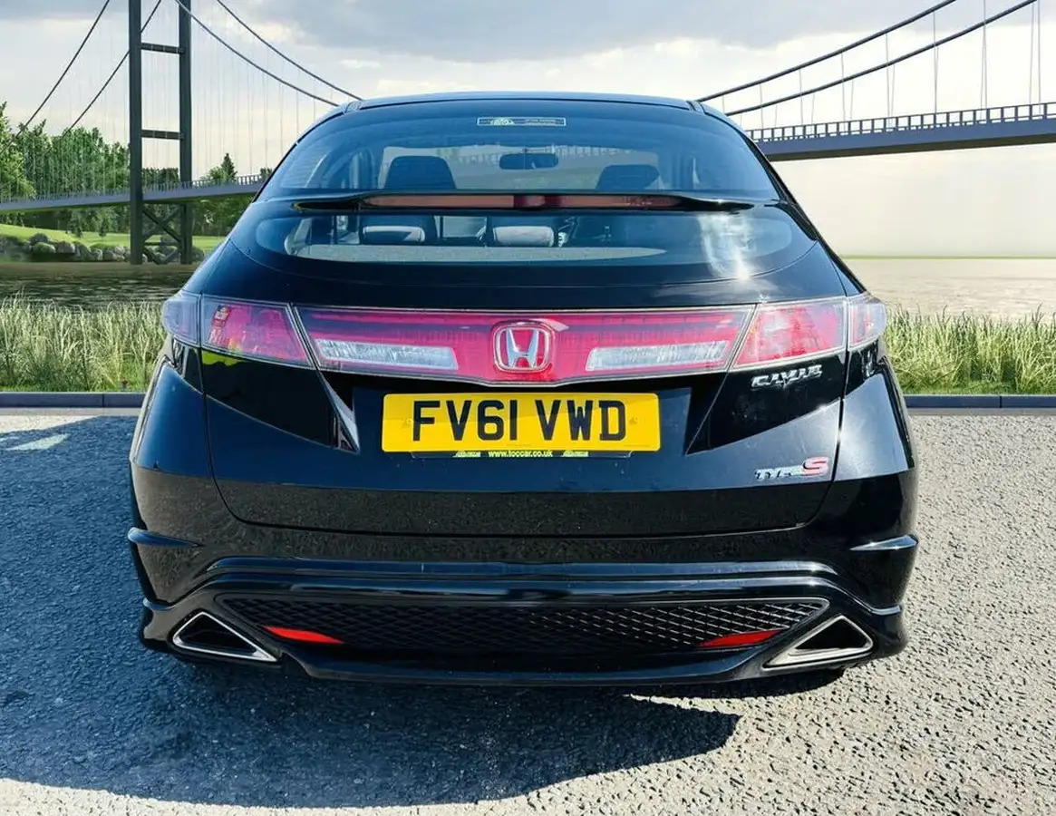 2011-honda-civic-14-type-s-i-vtec-big-4