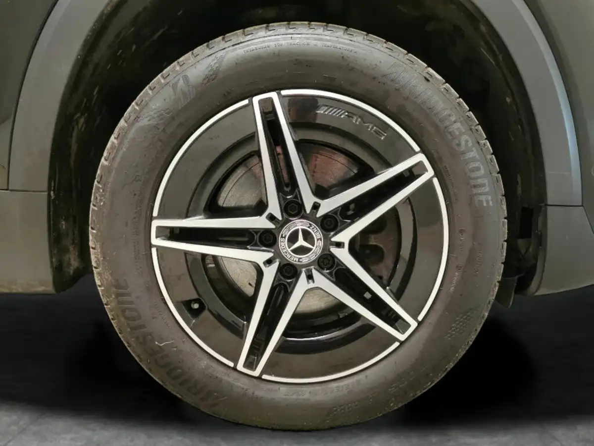 2023-mercedes-benz-eqb-e-300-amg-line-big-24