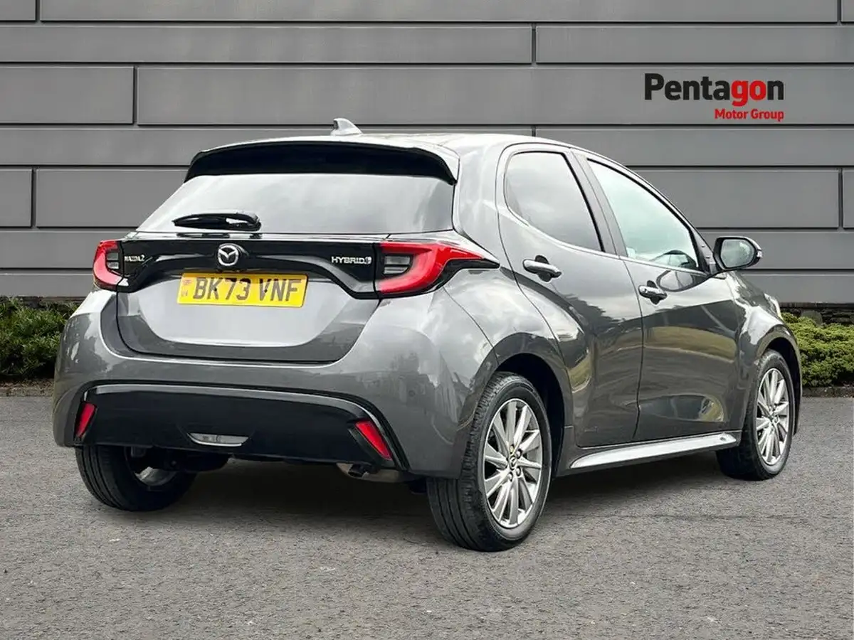 2023-mazda-mazda2-15-select-big-4