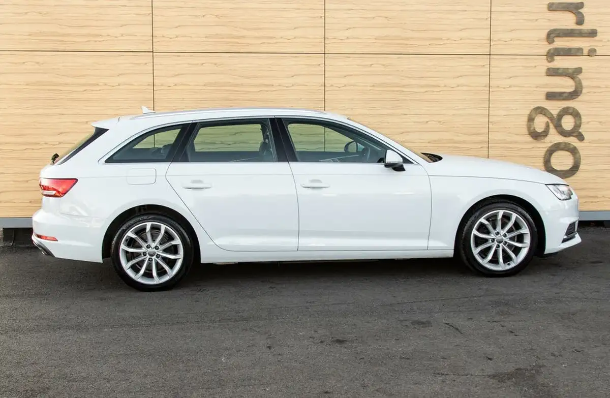 2019-audi-a4-avant-20-40-tfsi-sport-big-14