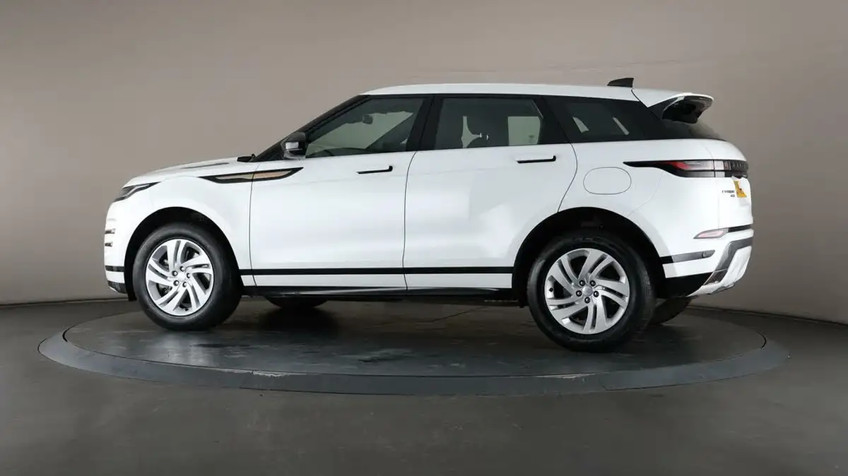 2022-land-rover-range-rover-evoque-15-p300e-r-dynamic-s-big-70
