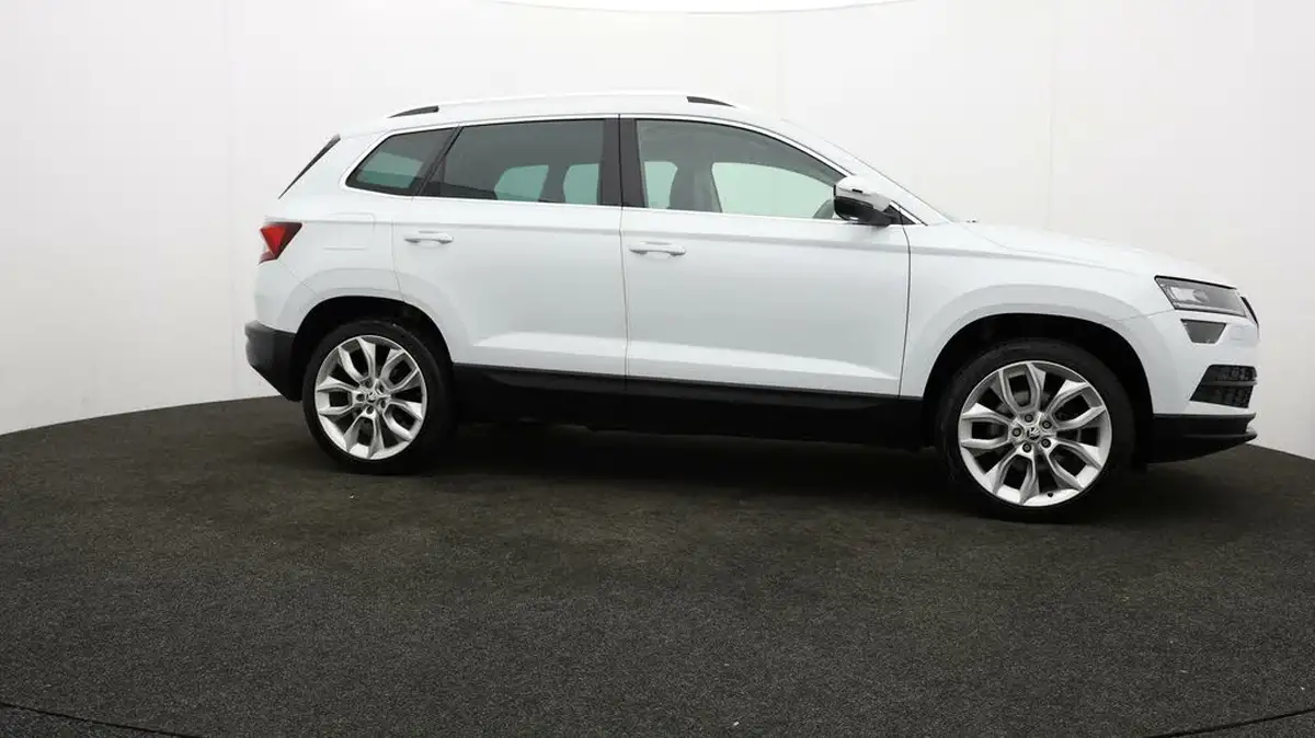 2018-skoda-karoq-20tdi-edition-big-37