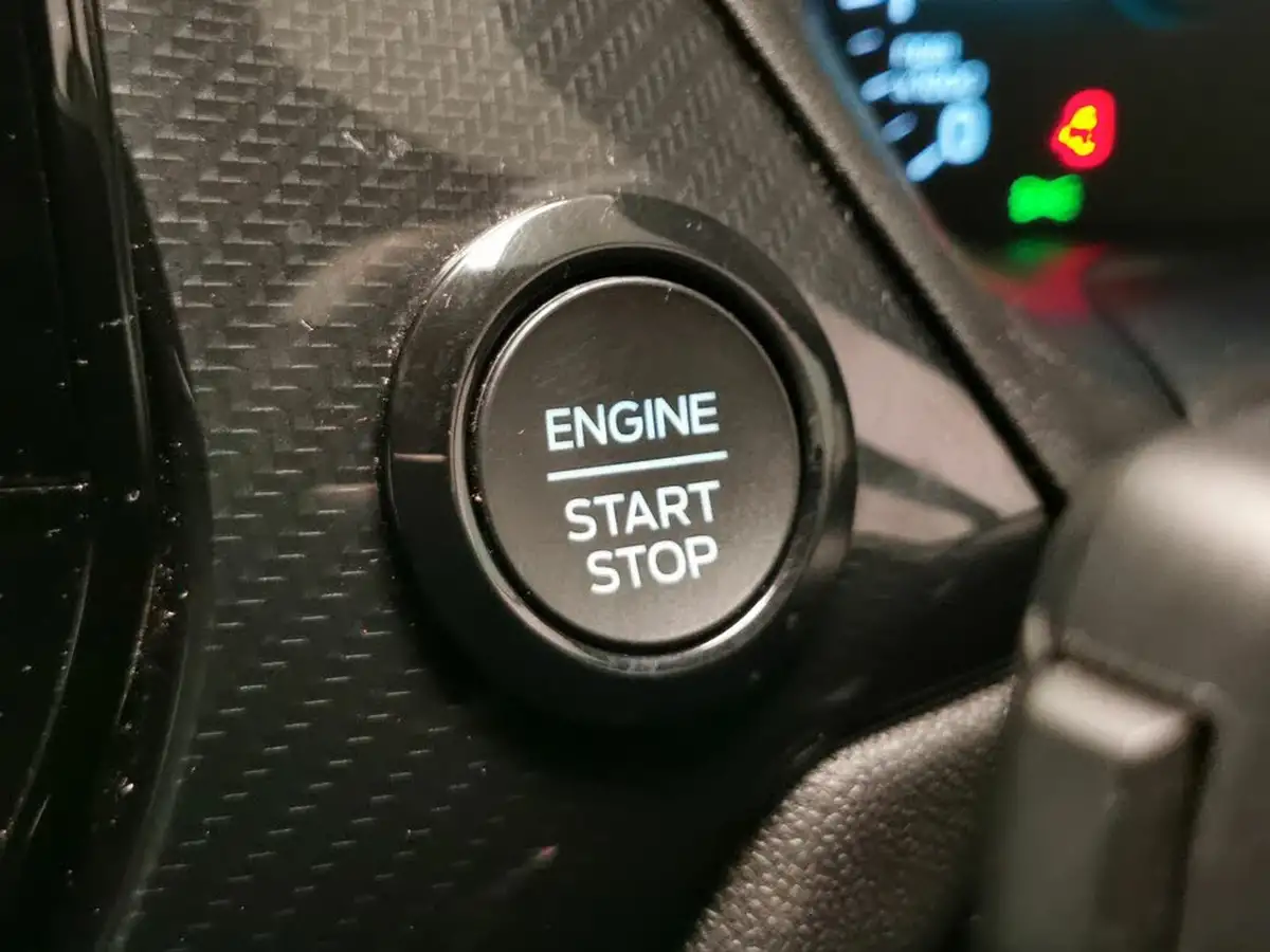 2022-ford-fiesta-10t-st-line-125ps-hybrid-mhev-5d-big-17