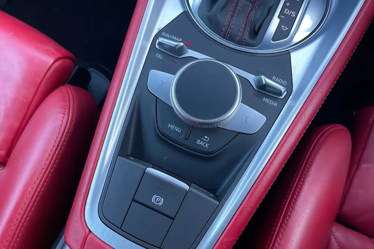 2017-audi-tts-20-tfsi-quattro-tts-black-edition-coupe-s-tronic-big-35