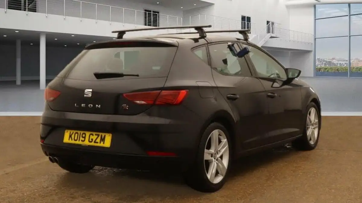 2019-seat-leon-15-tsi-evo-fr-150ps-ss-hatchback-big-7
