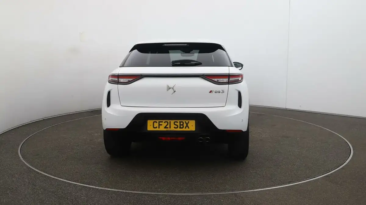 2021-ds-ds-3-crossback-12-puretech-performance-line-130ps-big-6
