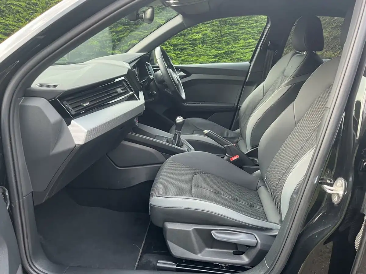 2022-audi-a1-10-25-tfsi-s-line-big-20