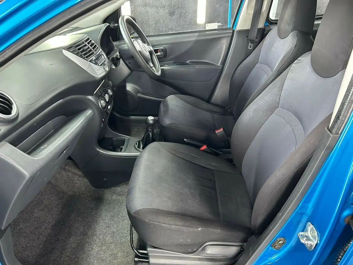 2013-suzuki-alto-10-sz-big-9