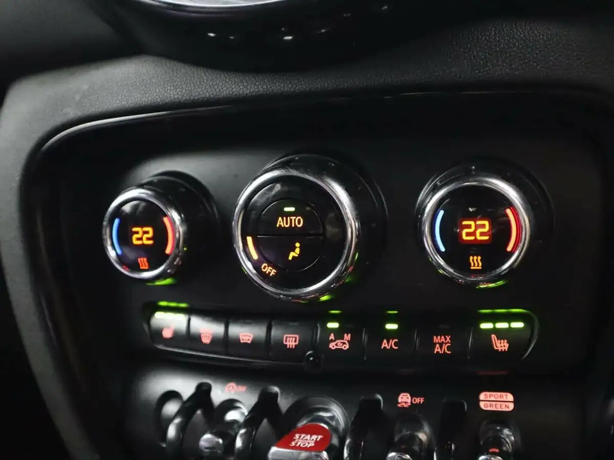 2021-mini-clubman-20-cooper-s-sport-big-18