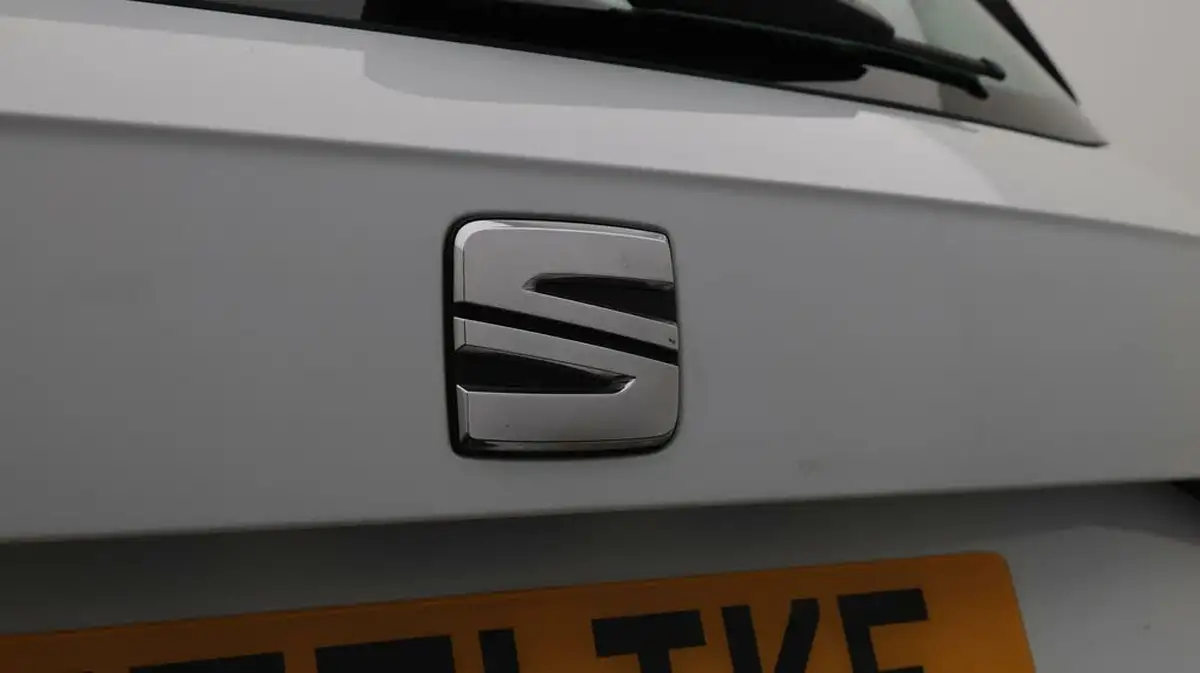 2022-seat-arona-10-tsi-se-technology-big-22