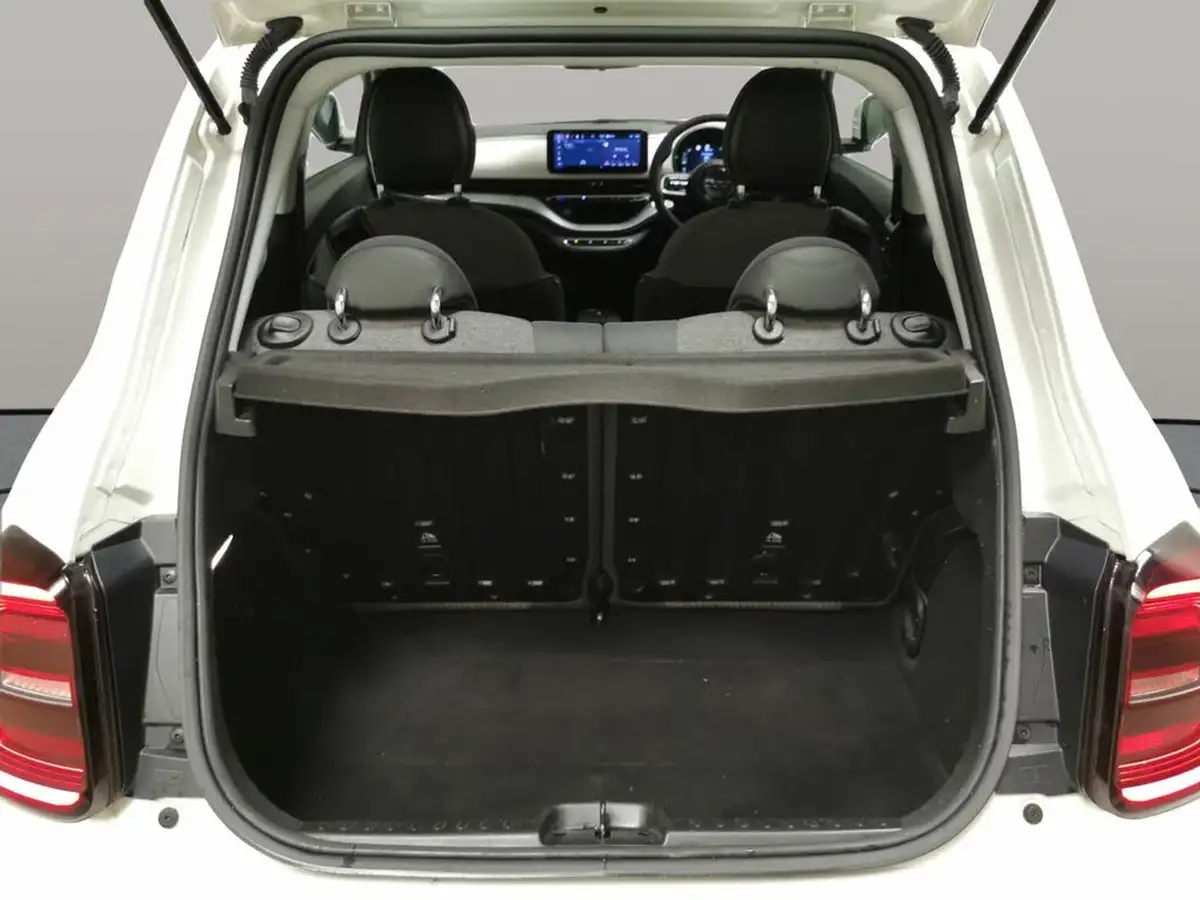 2022-fiat-500-e-icon-117bhp-big-38
