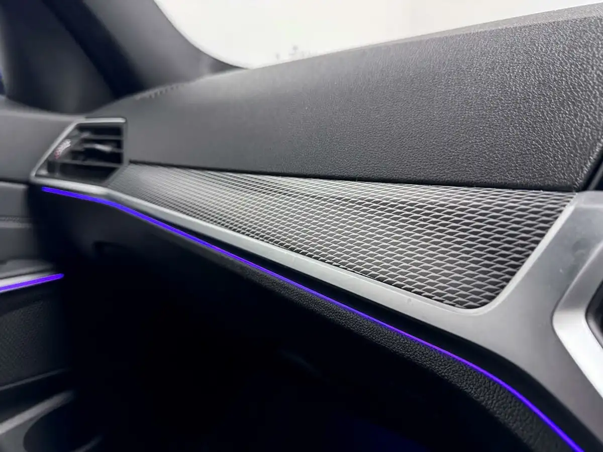 2020-bmw-3-series-20-330e-m-sport-tech-pack-saloon-4d-big-25