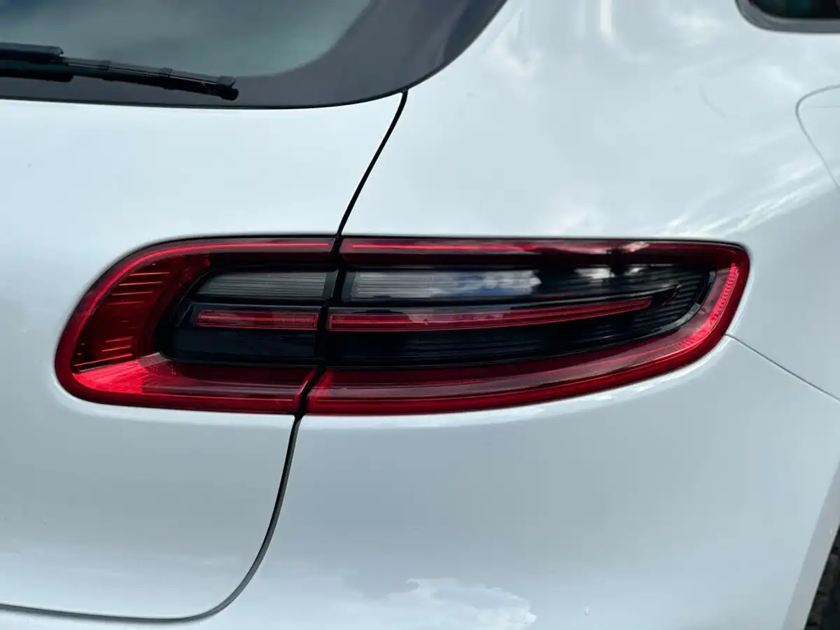 2016-porsche-macan-30td-s-big-61