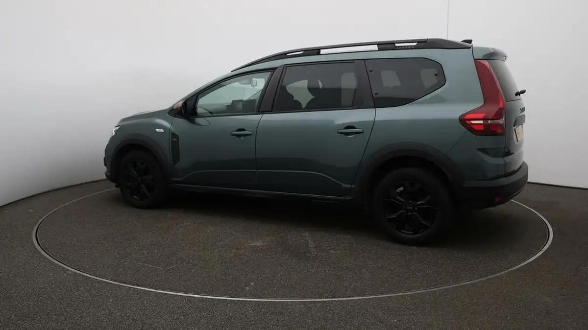 2023-dacia-jogger-10-tce-extreme-big-45