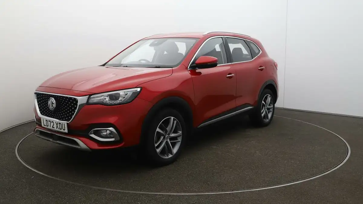 2022-mg-hs-15t-gdi-excite-162ps-big-61