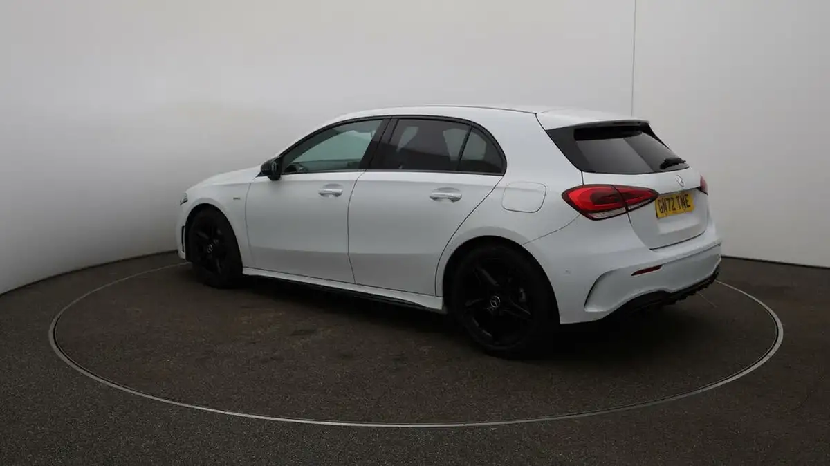 2022-mercedes-benz-a-class-13-a180-amg-line-executive-edition-hatchback-5d-7g-dct-big-61
