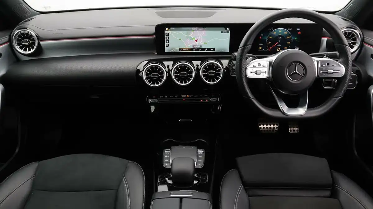 2022-mercedes-benz-a-class-13-a180-amg-line-executive-edition-hatchback-5d-7g-dct-big-13
