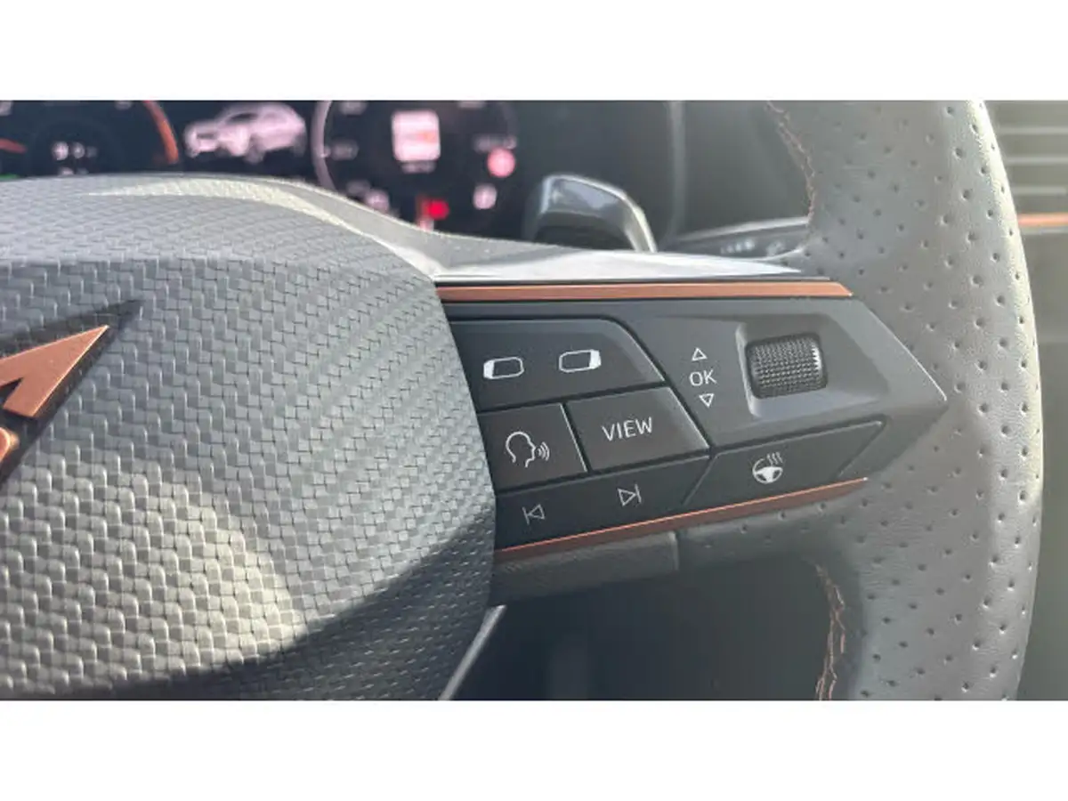 2024-cupra-formentor-14-e-hybrid-v2-big-17