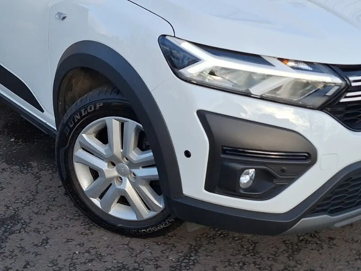 2024-dacia-jogger-10-tce-expression-big-8