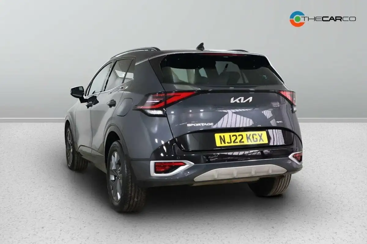 2022-kia-sportage-16-t-gdi-gt-line-226bhp-hev-1598cc-auto-big-6