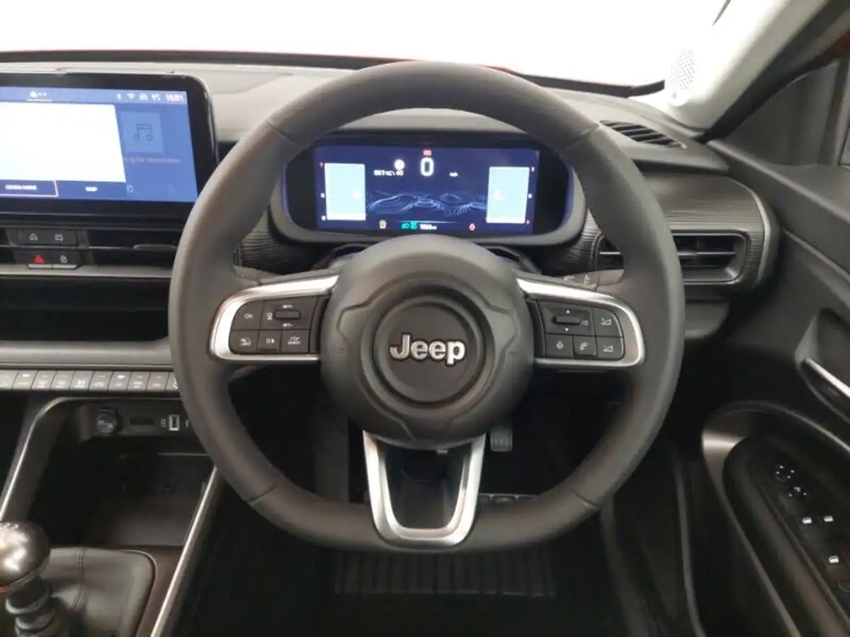 2024-jeep-avenger-12-gse-altitude-big-10