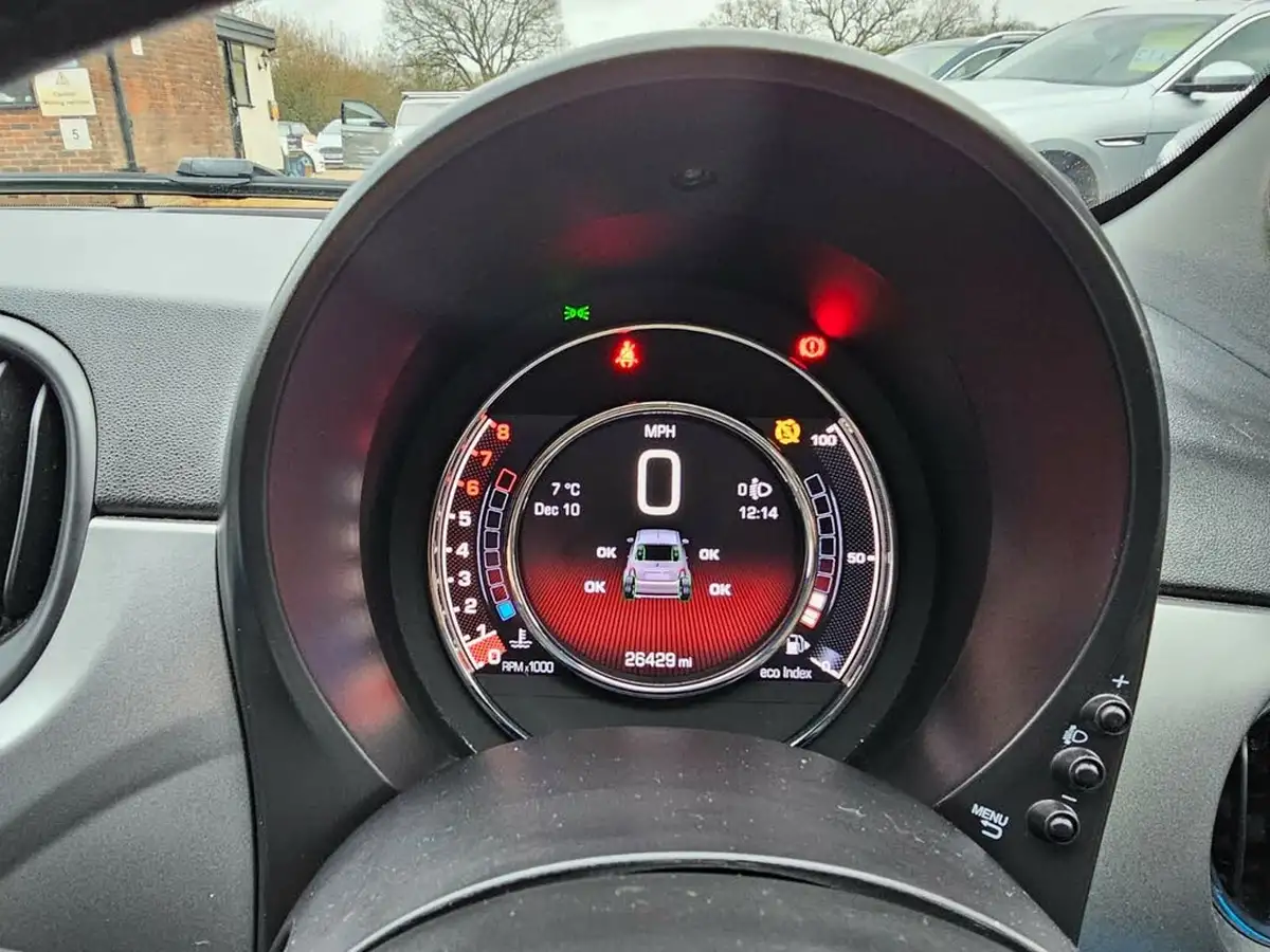 2017-fiat-500-12-s-big-18