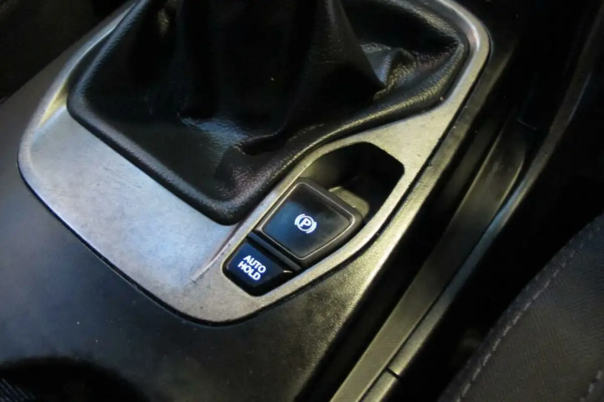 2013-hyundai-santa-fe-22-crdi-style-4wd-5st-big-30