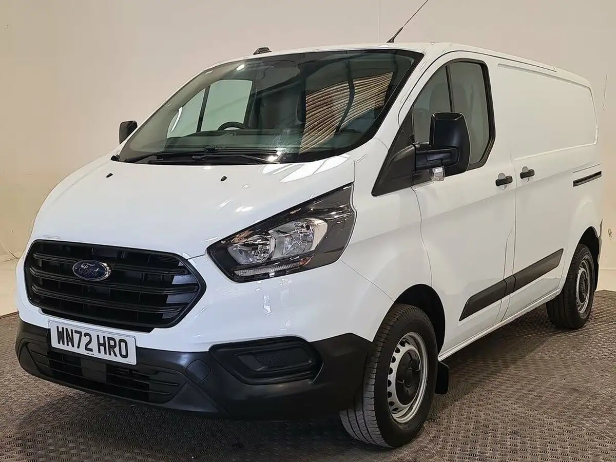 2022-ford-transit-custom-20tdci-300-l1h1-leader-105pseu6dt-panel-van-big-8