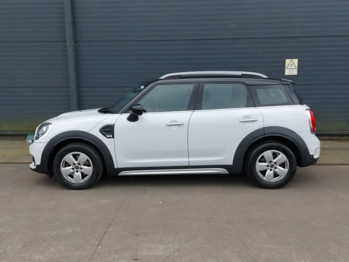 2020-mini-countryman-15-cooper-classic-auto-big-3