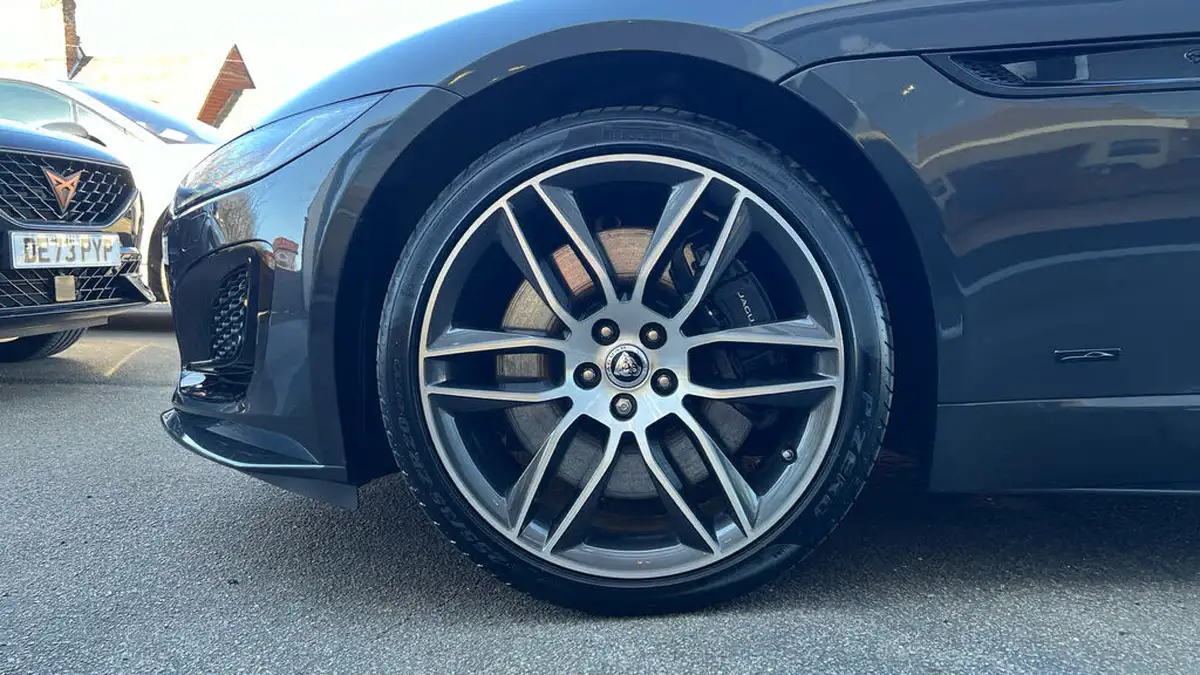 2023-jaguar-f-type-50-v8-p450-75-awd-coupe-big-24