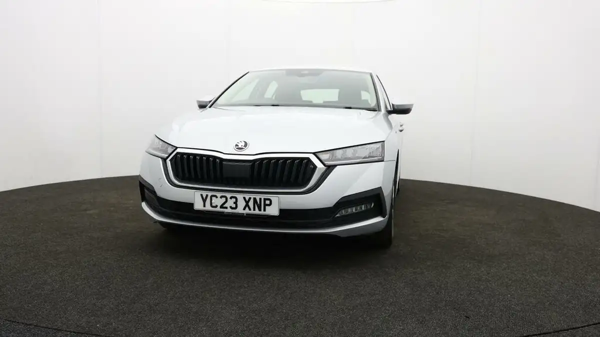 2023-skoda-octavia-10-tsi-se-110ps-hatchback-big-79