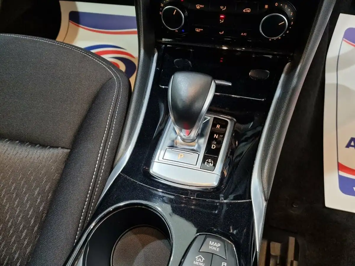 2019-infiniti-q30-22d-sport-big-68